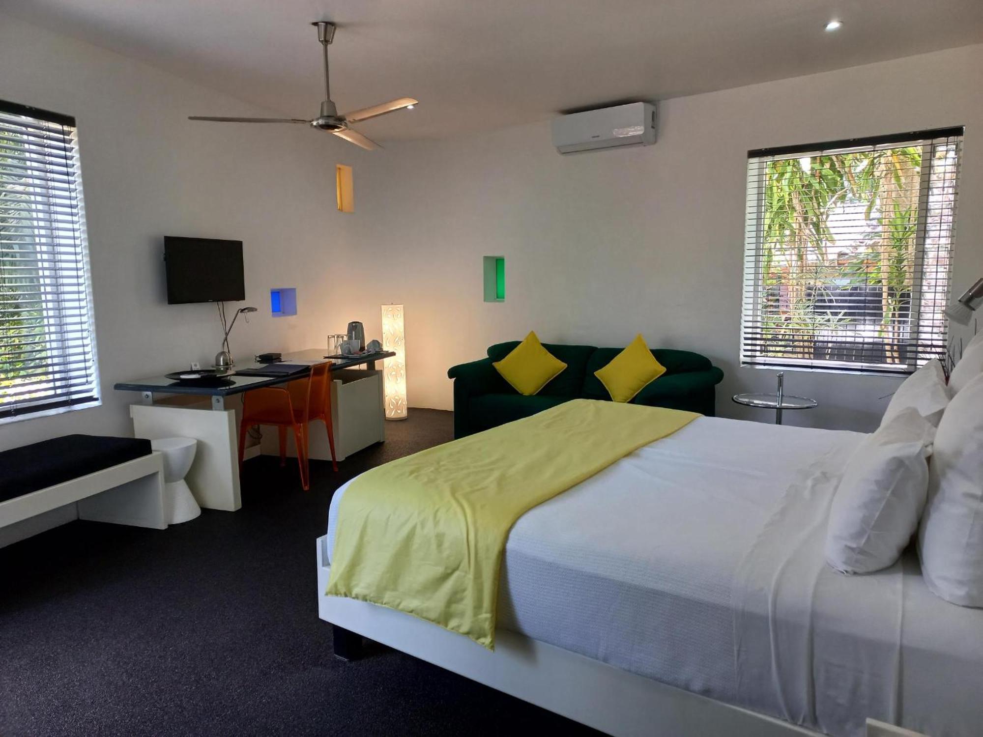 Serene-Estate Boutique Guesthouse St Lucia Exterior photo